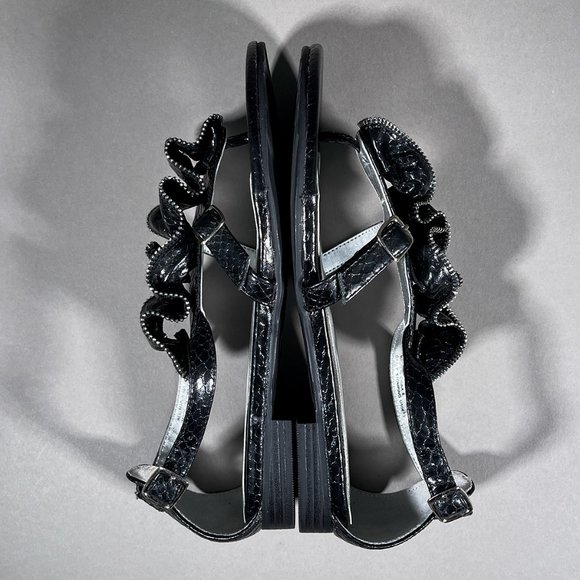 Unlisted A Kenneth Cole Production Black Grape Stomping Thong Sandals Size 6 - Picture 9 of 14